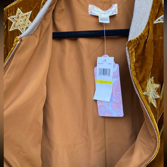 NWT Band Of The Free Medium Gold L'Astre Velvet star Jacket - Picture 4 of 7